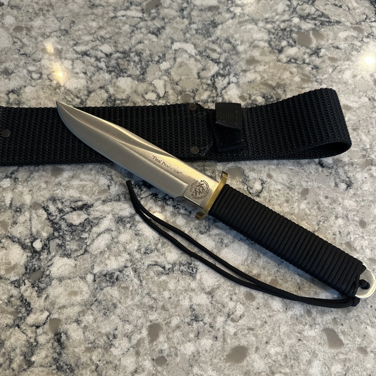 Ek Commando Collectible Modern Factory Manufactured Fixed Blade