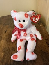 TY Beanie Babies - SMOOCH the Kiss Red Lips Valentine Bear Mint with mint tags