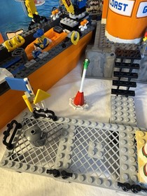 LEGO City: Coast Guard Patrol Boat & Tower (7739) - 95% COMPLETE, NO BOX