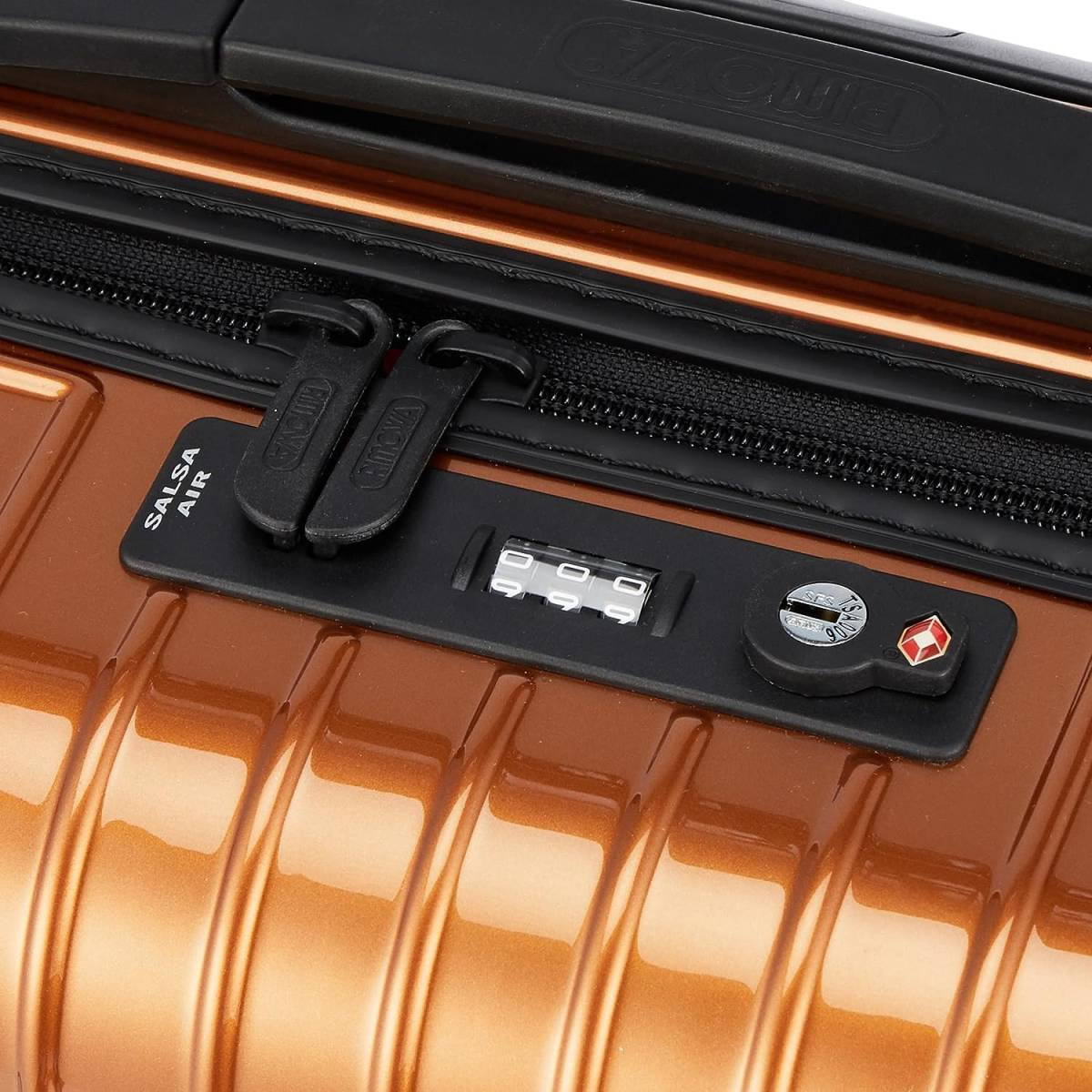 Rimowa SALSA AIR MINI Multi-Wheel 22L Four-Wheel Suitcase Rimowa SALSA AIR MINI Multi-Wheel 22L Four-Wheel Suitcase