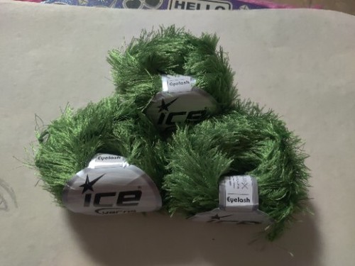 3 Set Ice EYELASH Yarn #22786 BRIGHT GREEN FURRY & PLAYFUL 50 Grams Ball - Picture 4 of 6