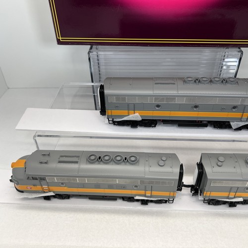 MTH Premier 20-2618-1 Milwaukee Road F-3 ABA Diesel Set PS.2 O New #80A #81A % - Picture 16 of 24