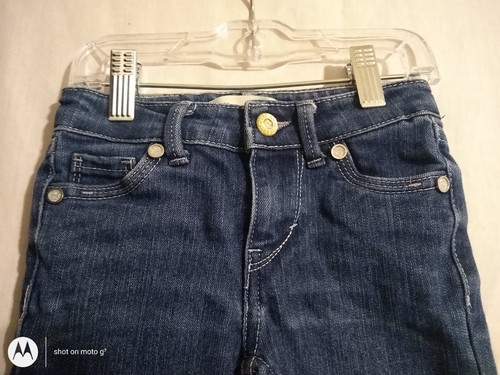 Size 7 Skinny Levi girl straight cut blue jeans - Picture 2 of 6