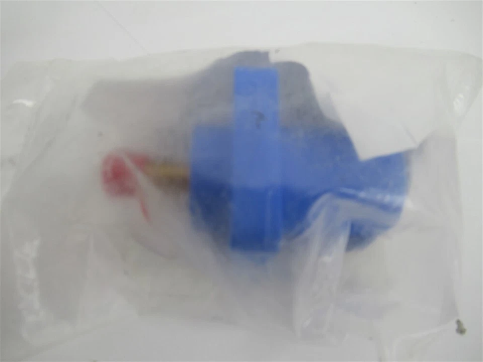 Marinco CLS40MRSB-D , 1-1/8" Threaded Stud , Panel Mount / Male / Blue - Image 2 of 2