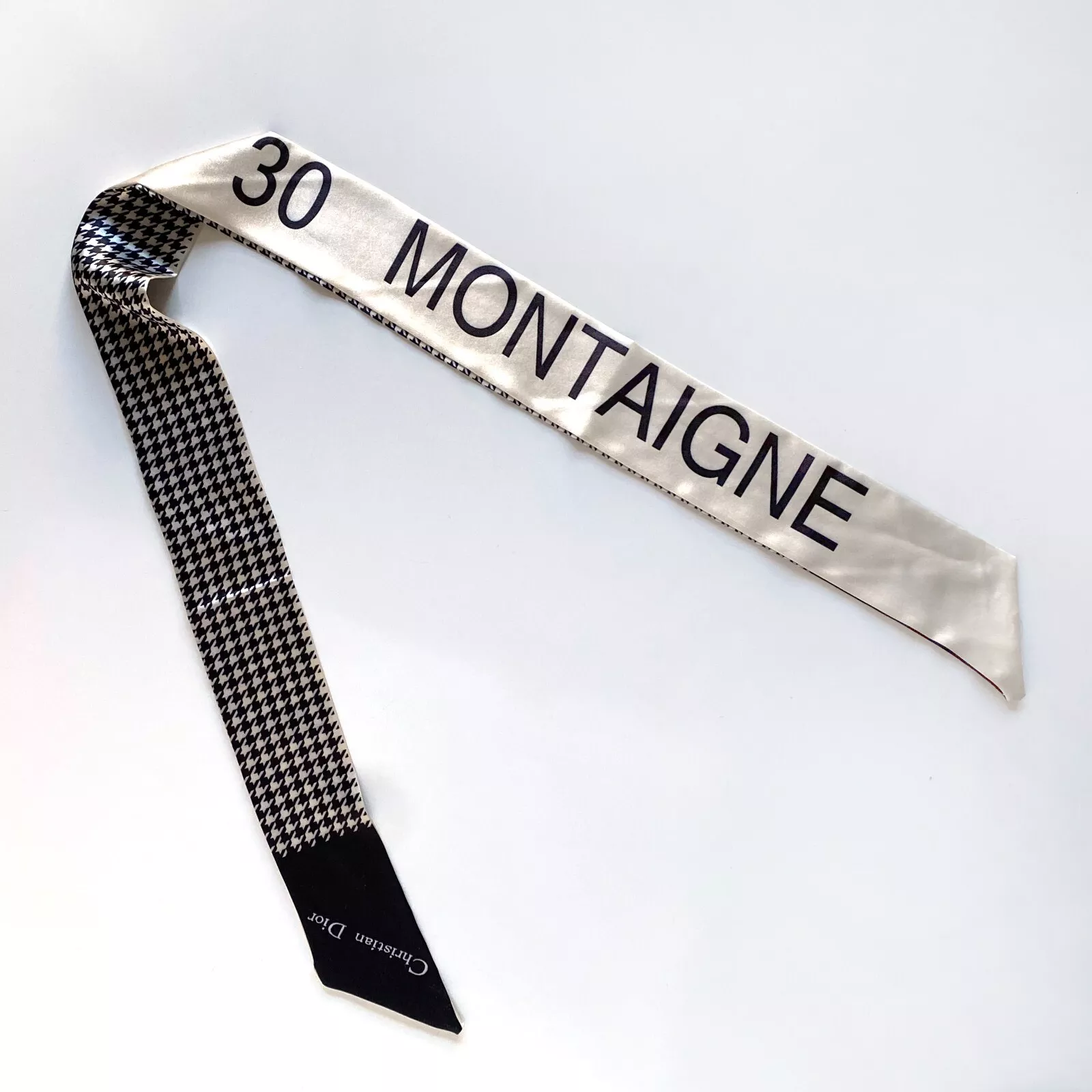 Foulard Christian Dior noir ivoire 30 Montaigne Mitzah oblique soie 36