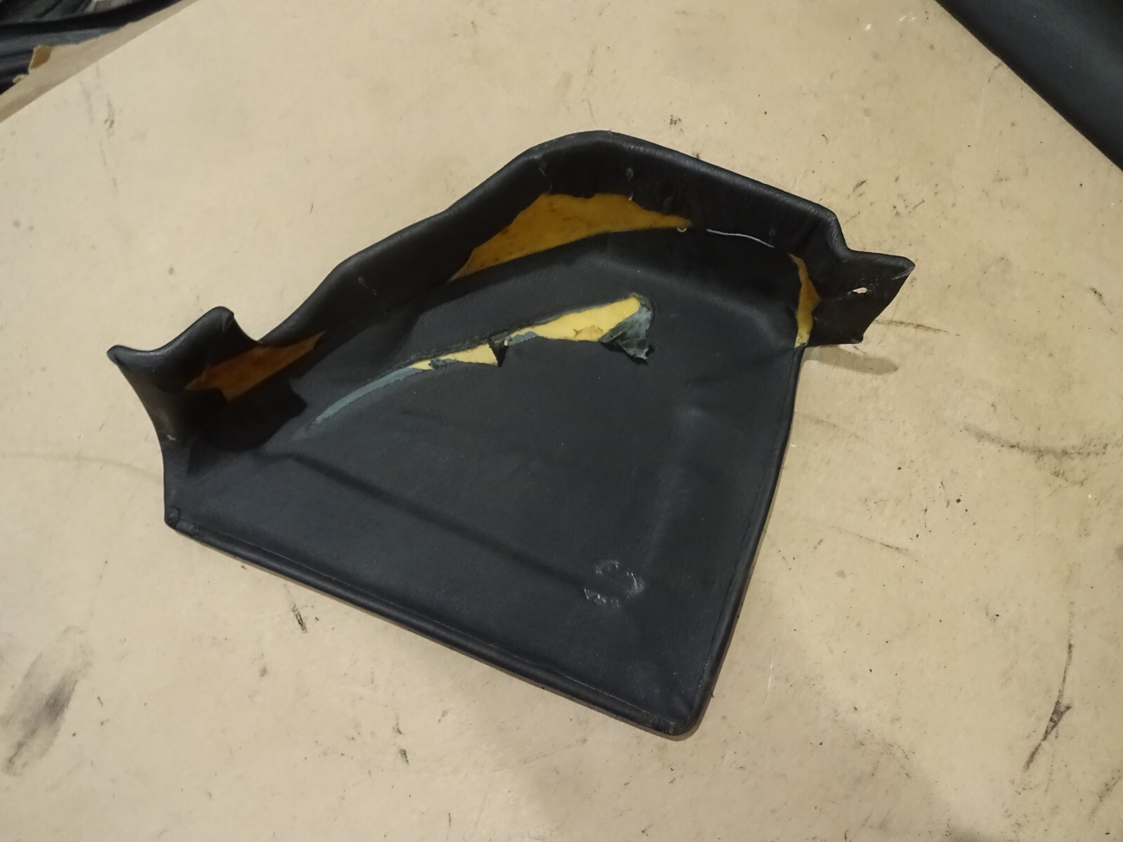 Ferrari 355 Spider- RH Lining Trim Panel/Leverage Cover - P/N 64413000