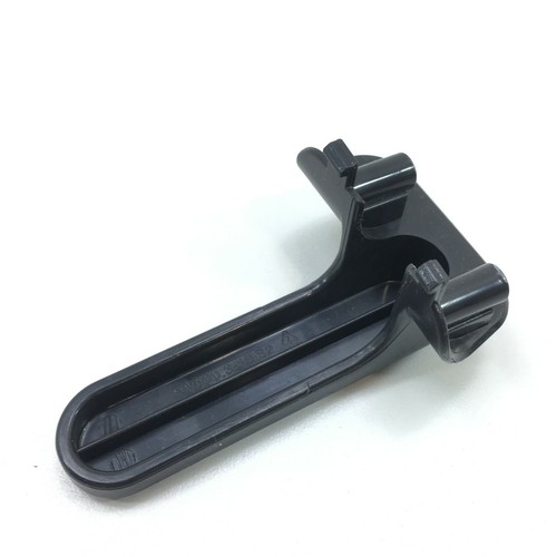 Shark ZU782 ZU780 ZU785 Vacuum LOWER BOTTOM CORD WRAP WIND HOOK Genuine OEM Part eBay