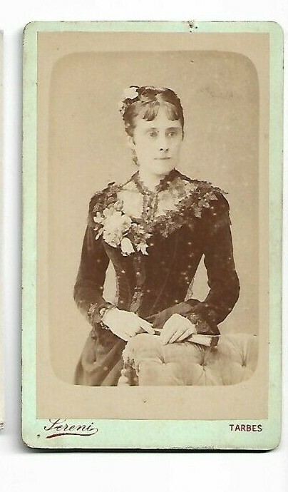 Gorgeous Victorian dress; Photo by J Sereni, Tarbes Bordeaux (4933