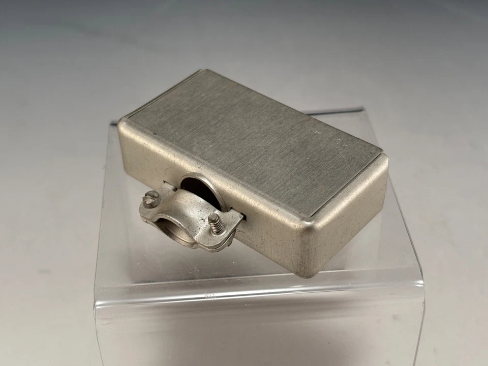 Новый из старых запасов редкий винтажный электронный разъем вытяжки Winchester QRE 12 H - Изображение 3 из 4