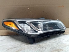 HYUNDAI SONATA 2016-2017 RIGHT PASSENGER SIDE HEAD LIGHT W/LED RUNNING DAYTIME L