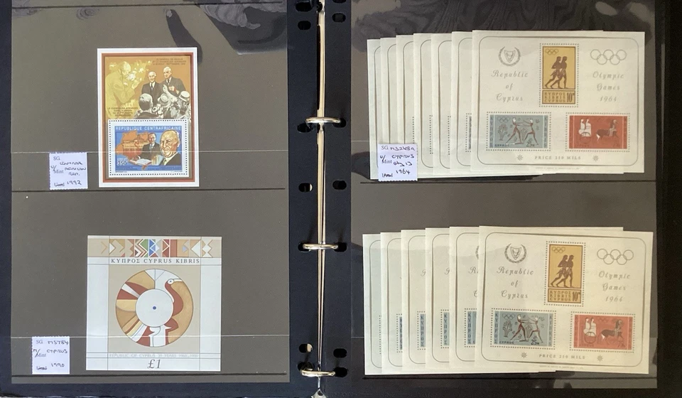 Álbum de hojas en miniatura en todo el mundo - Stock de ex distribuidores - (2022 Cat. £1380) Foto 2 de 4