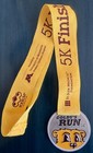 GOLDY'S RUN Running 5K Finisher 2014 Medal MINNESOTA UofM Twin Cities  St Judes  — photo 1