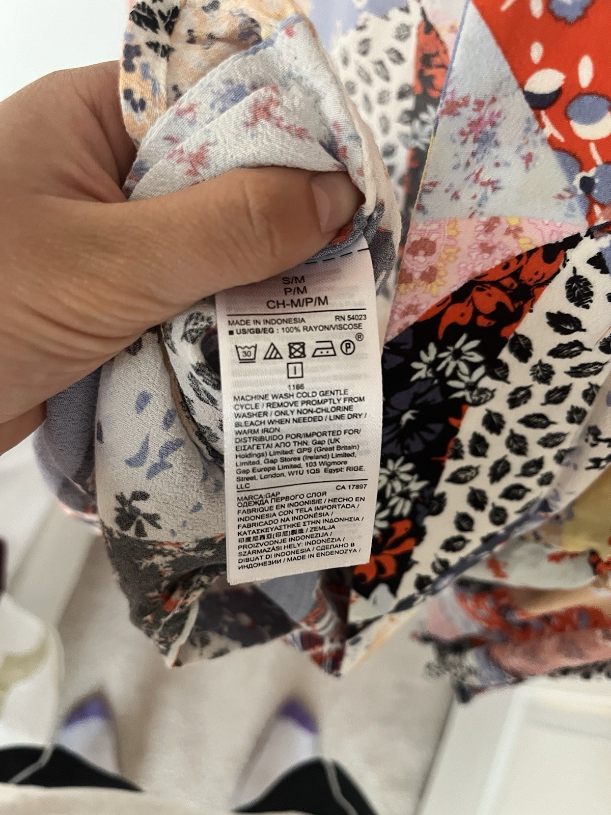 GAP Multi-coloured patchwork cardigan Size S/M - image 4