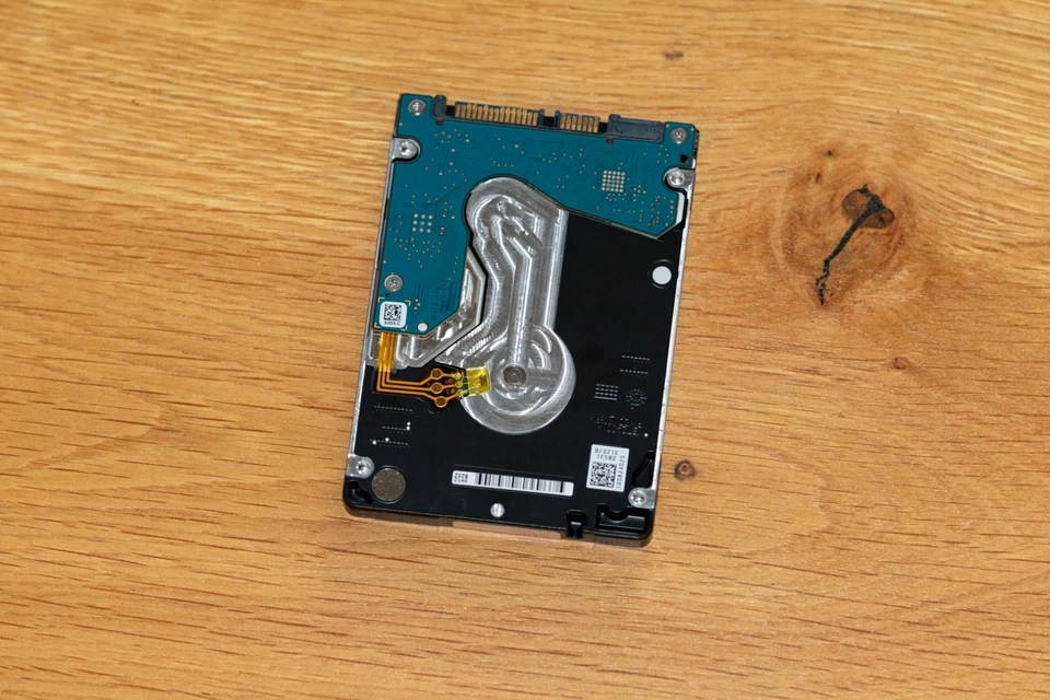 Seagate Mobile HDD - 2TB - 2,5 Zoll SATA - ST2000LM007 - Bild 2 von 2