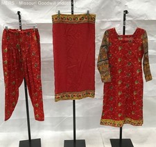 Womens Red Floral Print Long Sleeve Salwar Kameez Three Piece Set Size M
