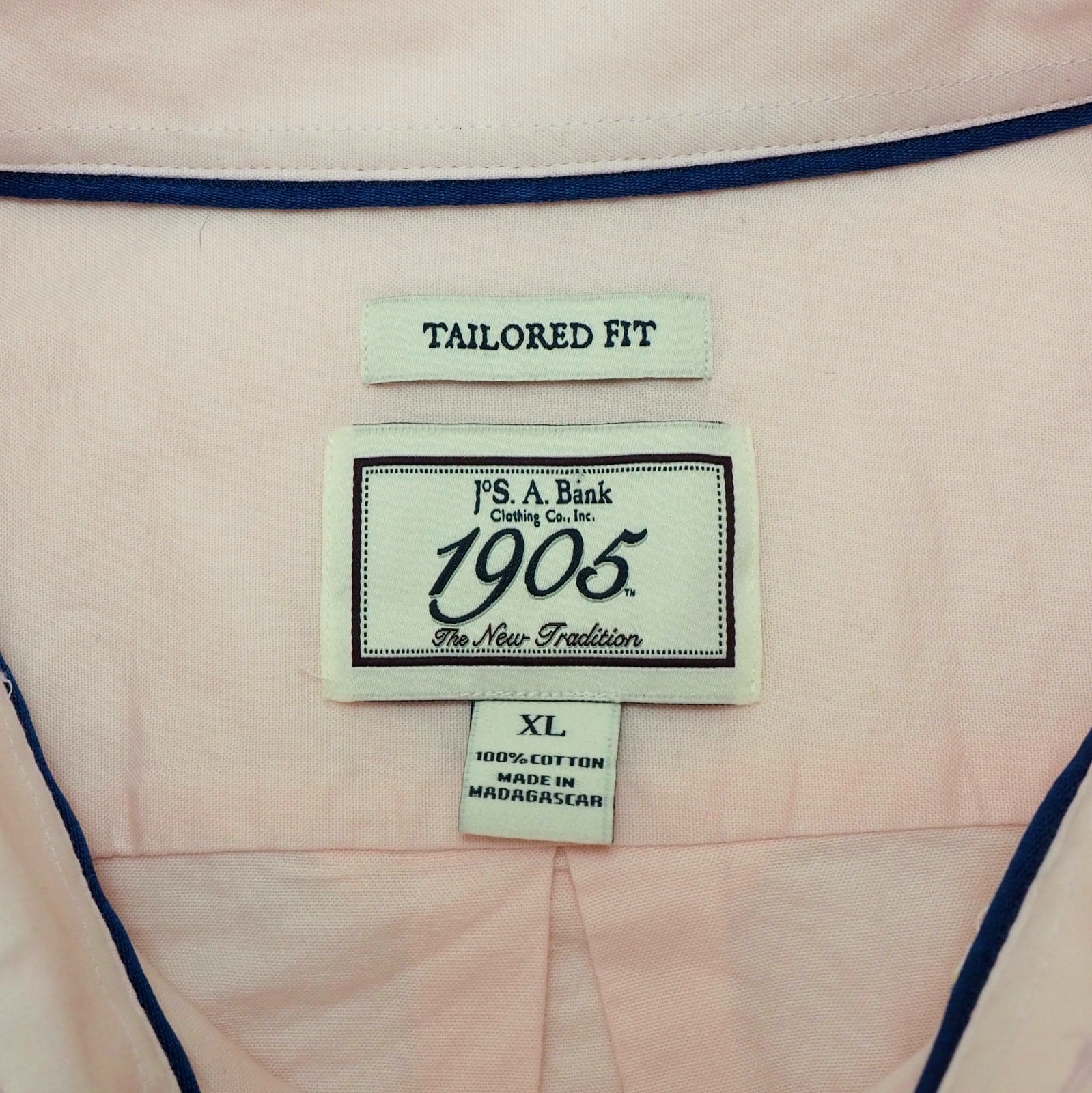 New Jos A Bank 1905 Button Down Shirt Mens Sz XL Pink Tailored Fit Pocket Cotton