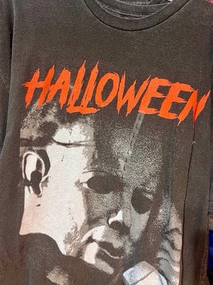 Lg Halloween T John Carpenters Halloween UniSex Large Michael Myers on phone 