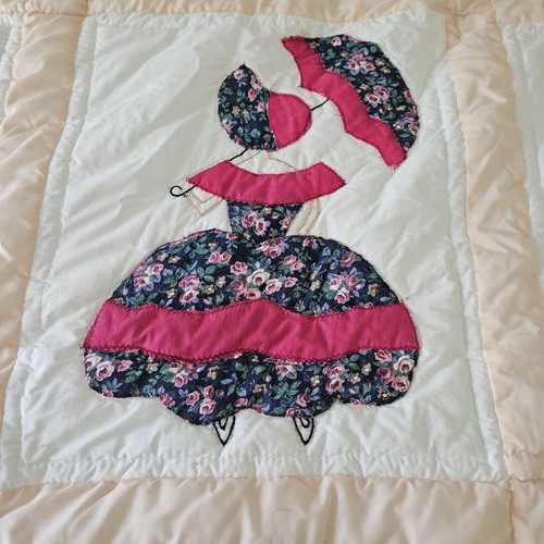 Vintage Hand Quilted Sun Bonnet Southern Belle Applique Light Cottage 69 x 79" - Picture 11 of 18