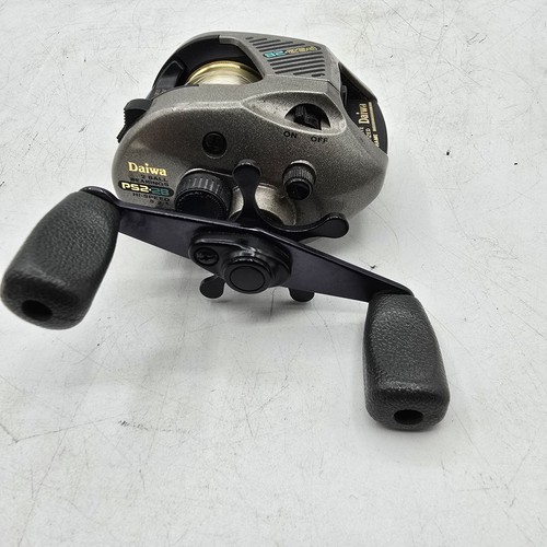 Mulinello Daiwa PS2-2B Hi-Speed 5.2:1 2 Cuscinetti Grafite Funziona Auto Cast Grigio - Foto 5 di 10