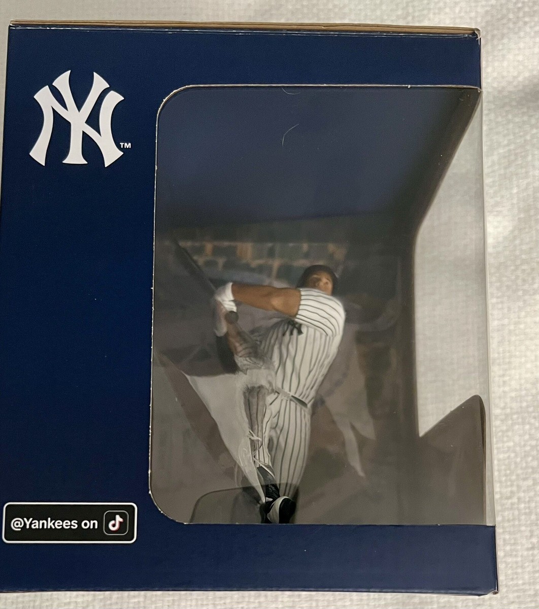 MLB ファン・ソト JUAN SOTO 8/23 限定配布　フィギュア s-l400.jpg