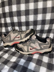 nike acg all trac trail shoes