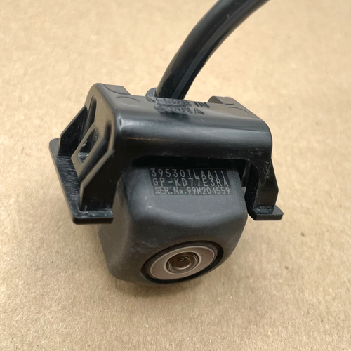 OEM 18-20 Honda CR-V Rearview Backup View Park Assist Camera 39530-TLA-A11 - Bild 4 von 4