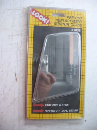 NOS MOTORMITE USA  R SIDE MIRROR GLASS #51038 Various 1980 81 82 83 84 85 86