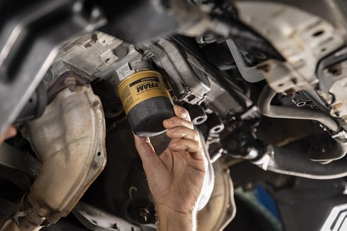 FRAM Ultra Synthetic XG6607 Oil Filter for 20K Mile Changes, 1 Pack - Picture 3 of 6