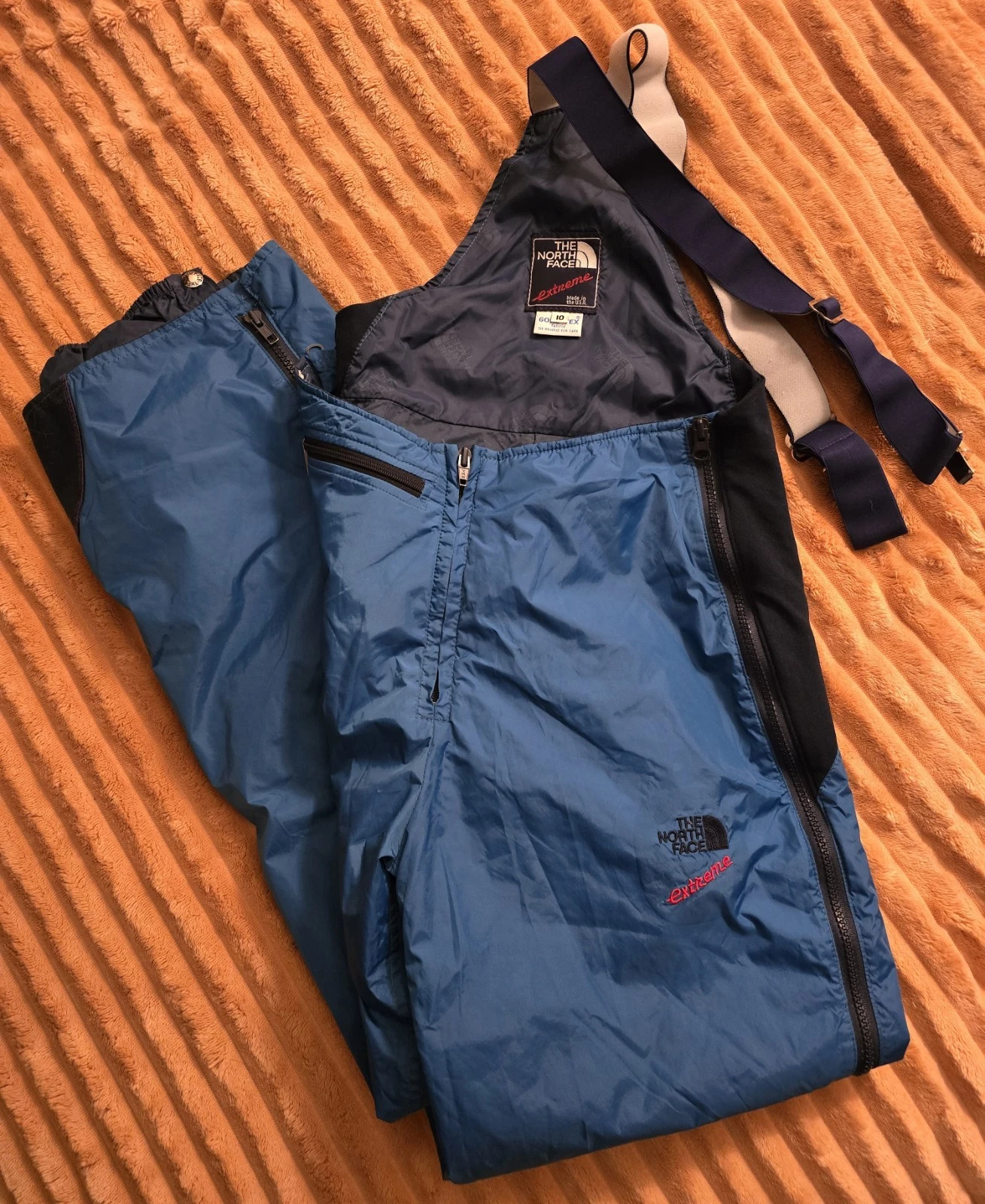 The North Face Extreme GORE-TEX Vintage Waterproof Snow Bib Pants Blue Size 10
Opens in a new window