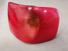 Audi A6 S6 C4 4A 1995 Hinten rechts Rückleuchte Heckleuchte 4A5945096B AMB12475