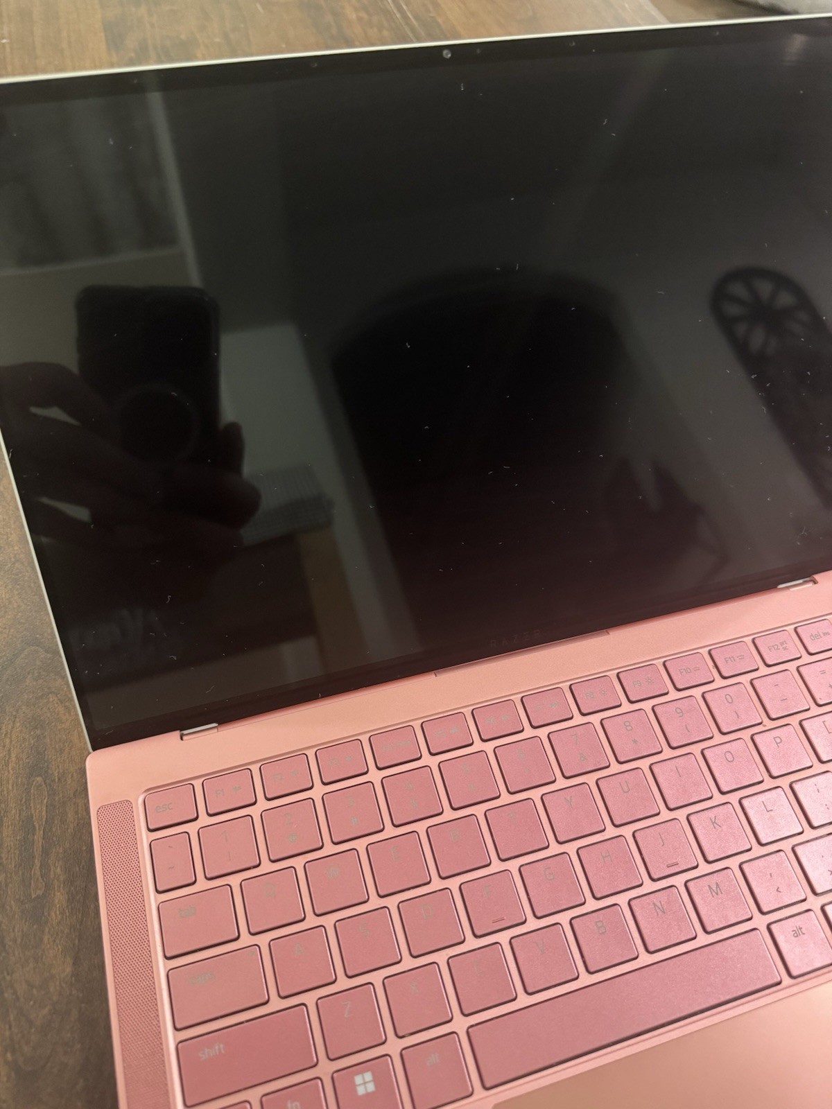 Razer Blade 15.6" Quartz Pink 11th Intel 11th Gen Core i7 16GB 1TB SSD