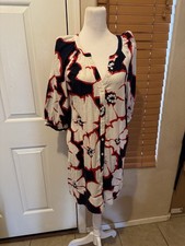 Floral Dress Puffy 1/2 Sleeves 20” P2P 35” Length 38-36-38 Ladies Medium PETITE 