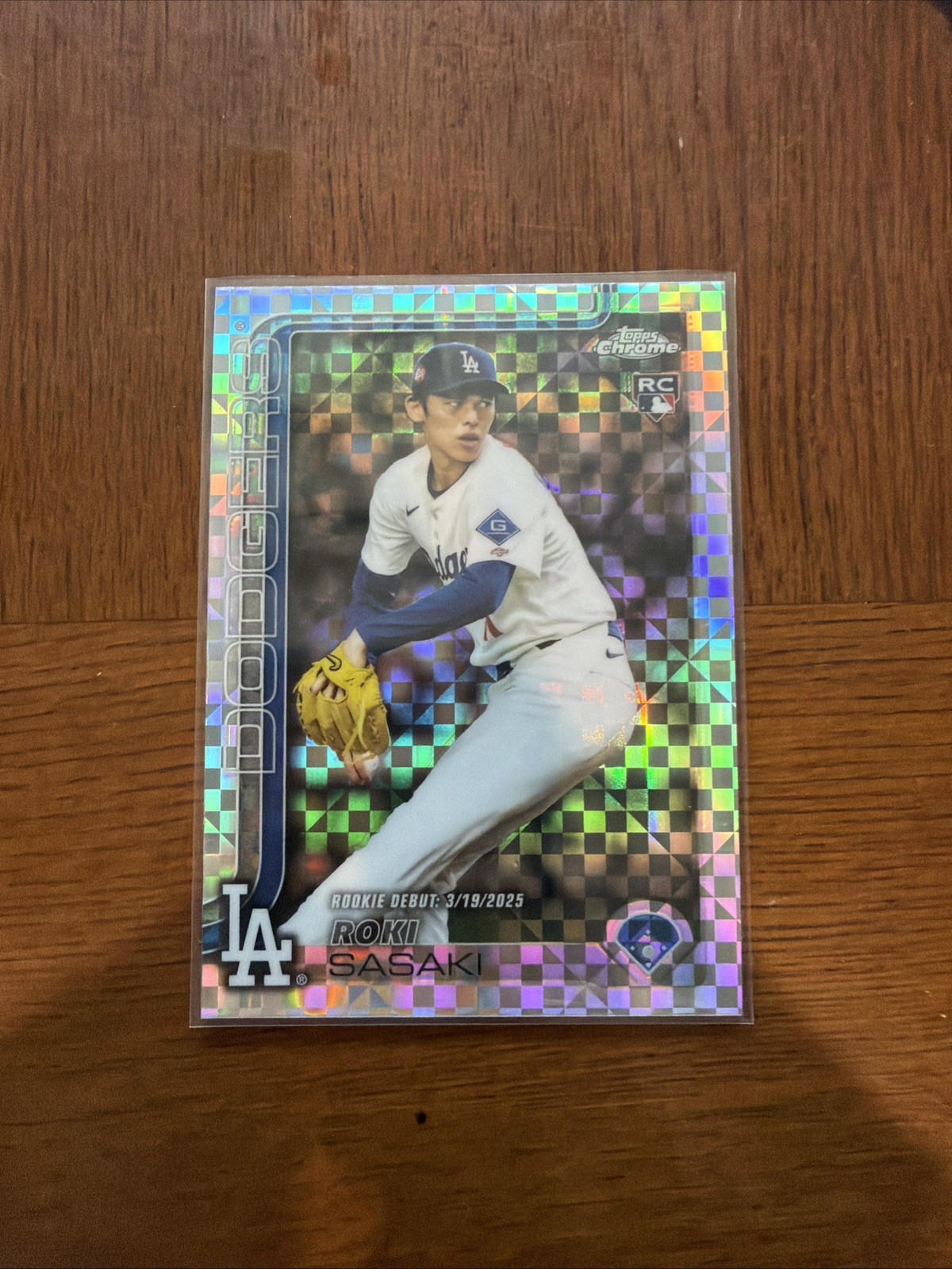 Roki Sasaki 2025 Topps Chrome Update RC #USC73 X-Fractor