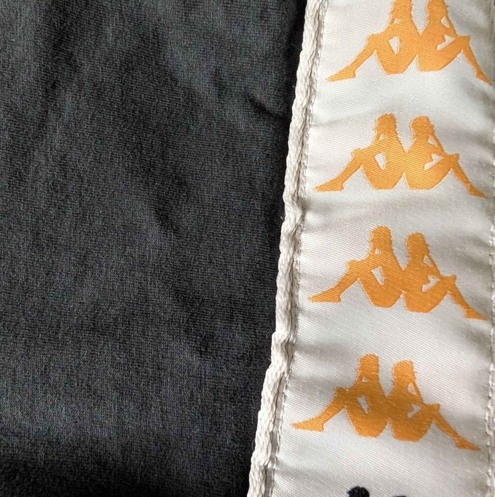Kappa Authentic 222 Banda Logo Taped Sleeve Graphic Streetwear Shirt Black XXXL image 4