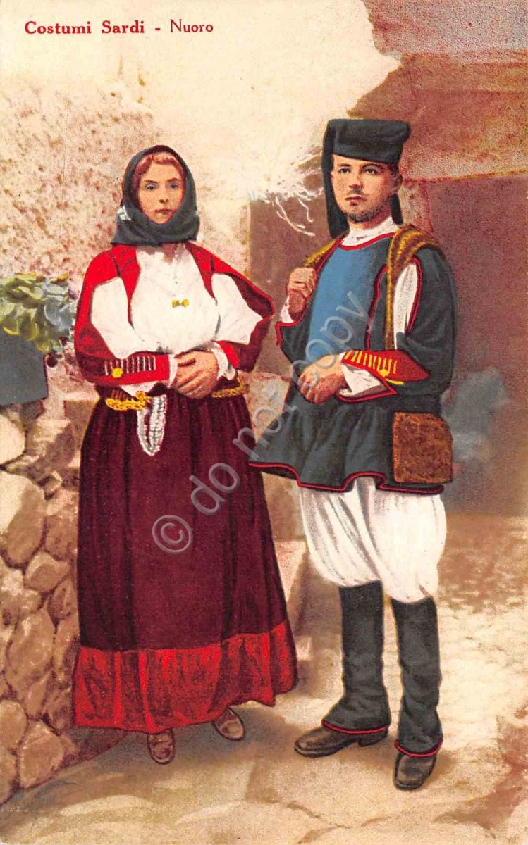 Cartolina Nuoro Costumi Sardi uomo e donna 1936