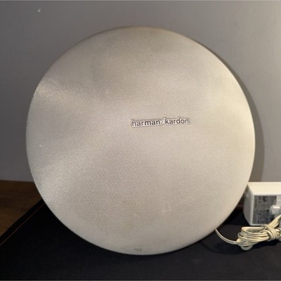 Harman Kardon Onyx Studio 4 Portable Bluetooth Speaker - White  Tested + Charger