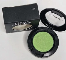 MAC Powder Single Eye Shadow ~ Juxt ~ NEW IN BOX 0.05oz/1.5g 