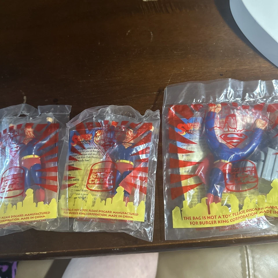 Burger King Meal Toy Superman Juego completo de 7 cómics de DC Foto 2 de 4
