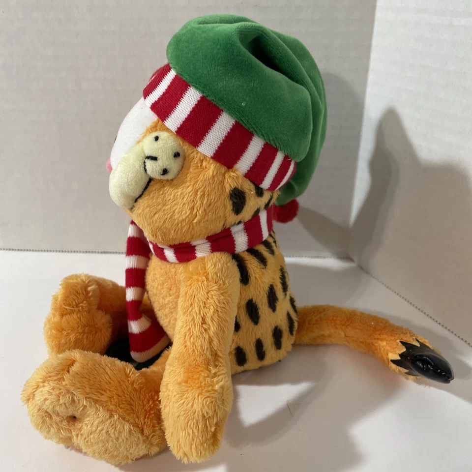 Garfield Plush Ty Santa Hat Seasons Greetings Christmas Stuffed Animal Toy - Image 3 of 4
