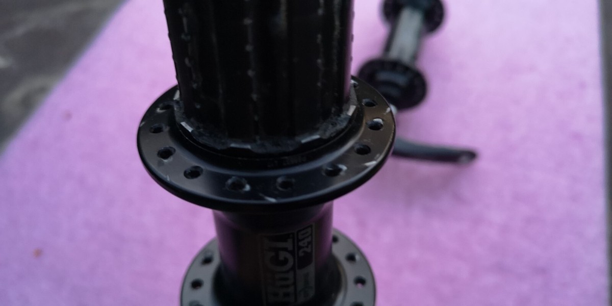 Vintage DT Swiss Hugi 240 32 Hole Hubs | eBay