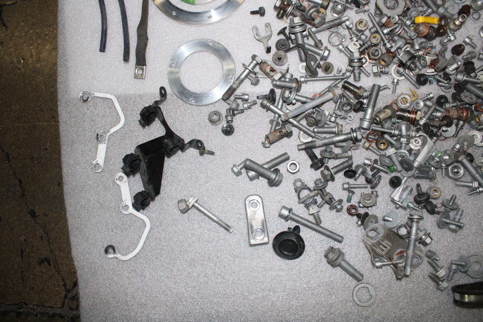 Ferrari California, Exterior Hardware, Used