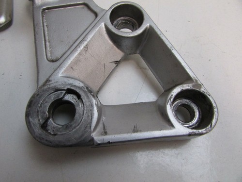 Suzuki SV650 Right Hand Front Foot Peg Hanger, K2, 2002 J3 - Picture 5 of 8