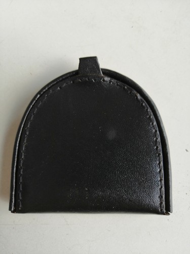 PORTA MONETE IN PELLE RIGIDO TASCABILE PRATICO COMODO UOMO/DONNA 2 SCOMPARTI - Foto 4 di 5