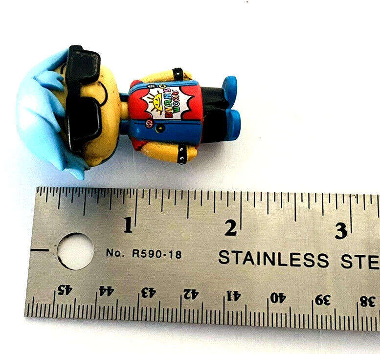 Figura Ryan's World ROCK N' ROLL Punk Rocker SERIE MISTERIOSA MICROVERSE Rara Foto 4 de 4
