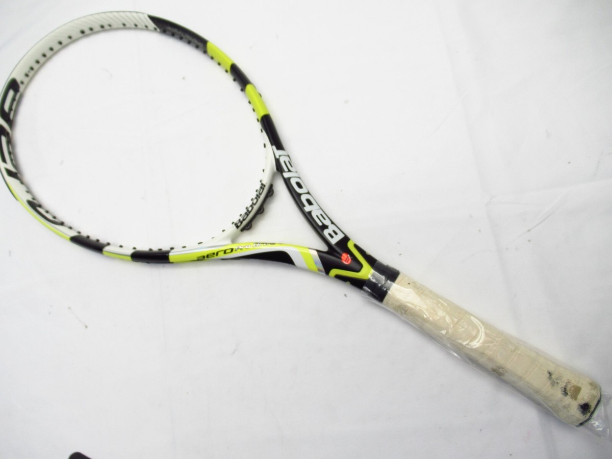 Babolat aeropro drive+ 2本セット 2010 BABOLAT AERO PRO TEAM TENNIS RACQUET (4 1/4) NEW GRIP