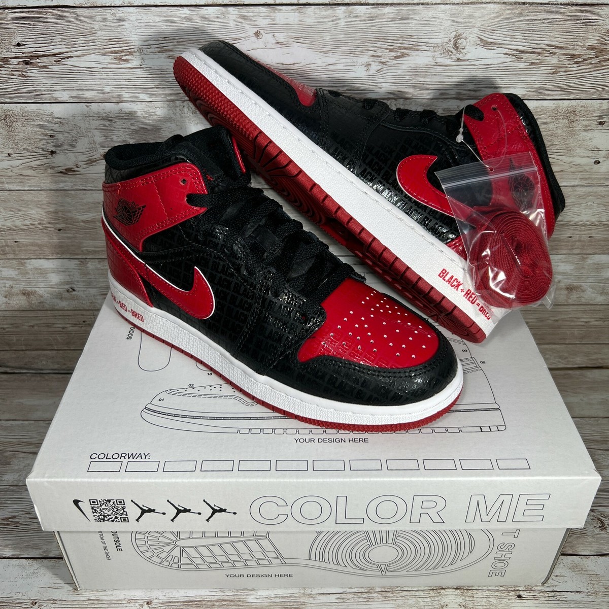 Nike Air Jordan 1 Mid Black Red Bred Text GS Size 5.5Y/Women's