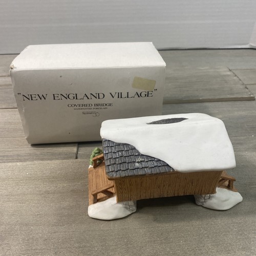 Dept. 56 65315 Covered Bridge New England Village Series #6531-5 - Picture 2 of 9