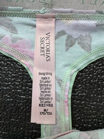 Lot 5 Victoria&rsquo;s Secret sz M Logo Cotton Thong String Panty Bundle Pack Floral