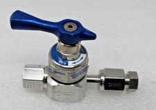 Parker Veriflo Corporation P/N: 4260099EX Model: 944LSFSFF 3500PSI