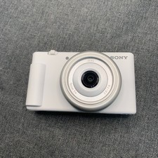 Sony ZV-1F Vlog Camera 4K for Content Creators and Video Recorders White Wi-Fi